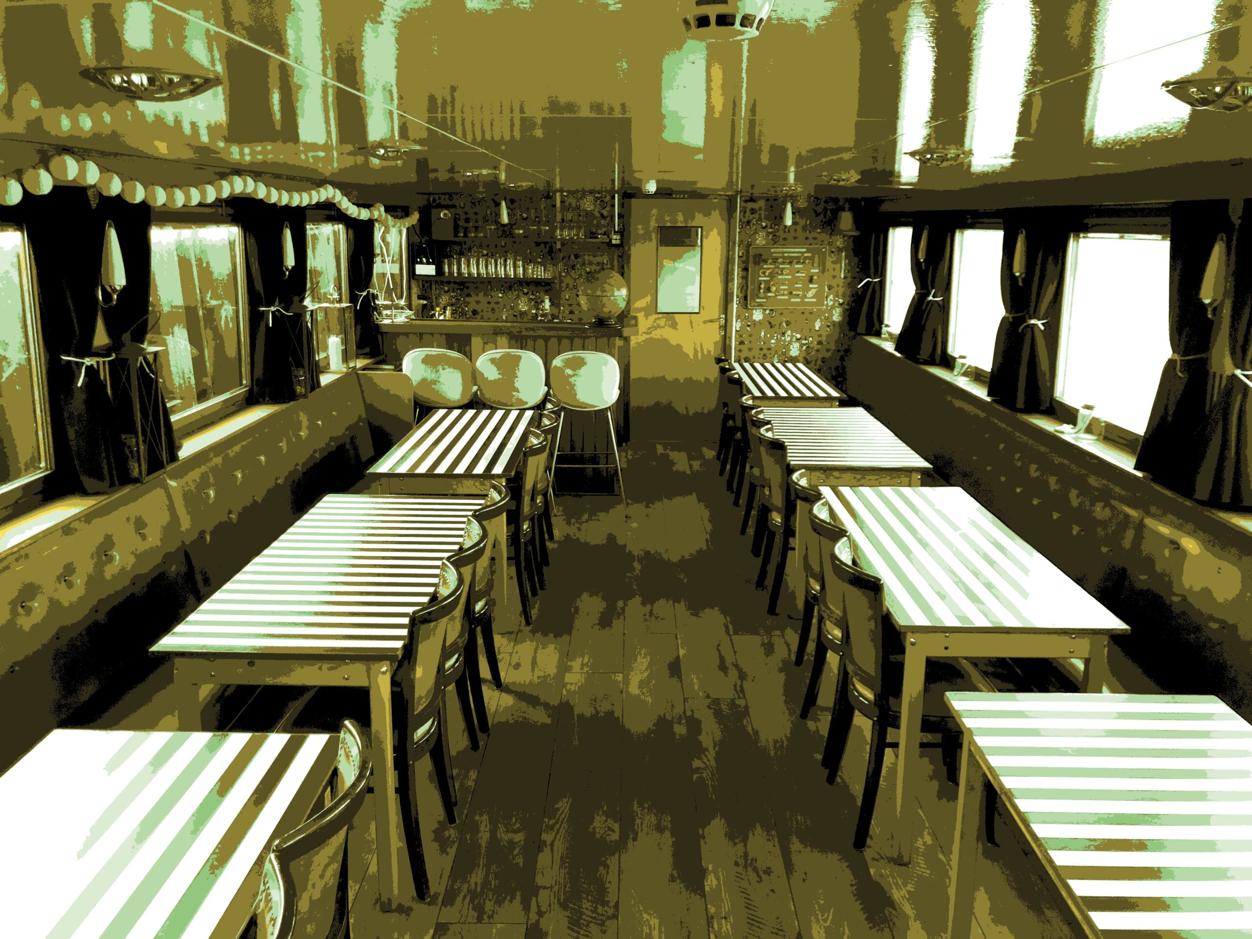 Der Salon, Bild 1 von 6